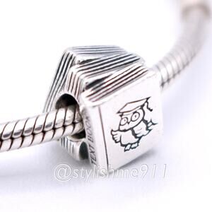 Authentic PANDORA Retired Study Books Charm - 790536